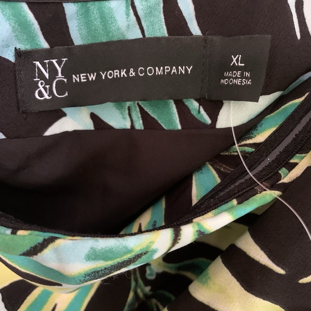 New York & Company tropical strapless romper black floral pattern Tie Belt SZ-XL - Picture 8 of 14